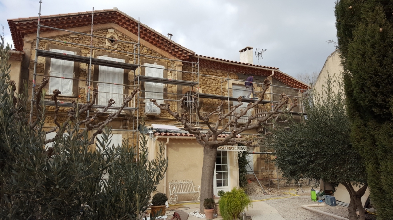 Rénovation de façade à Salon de Provence.